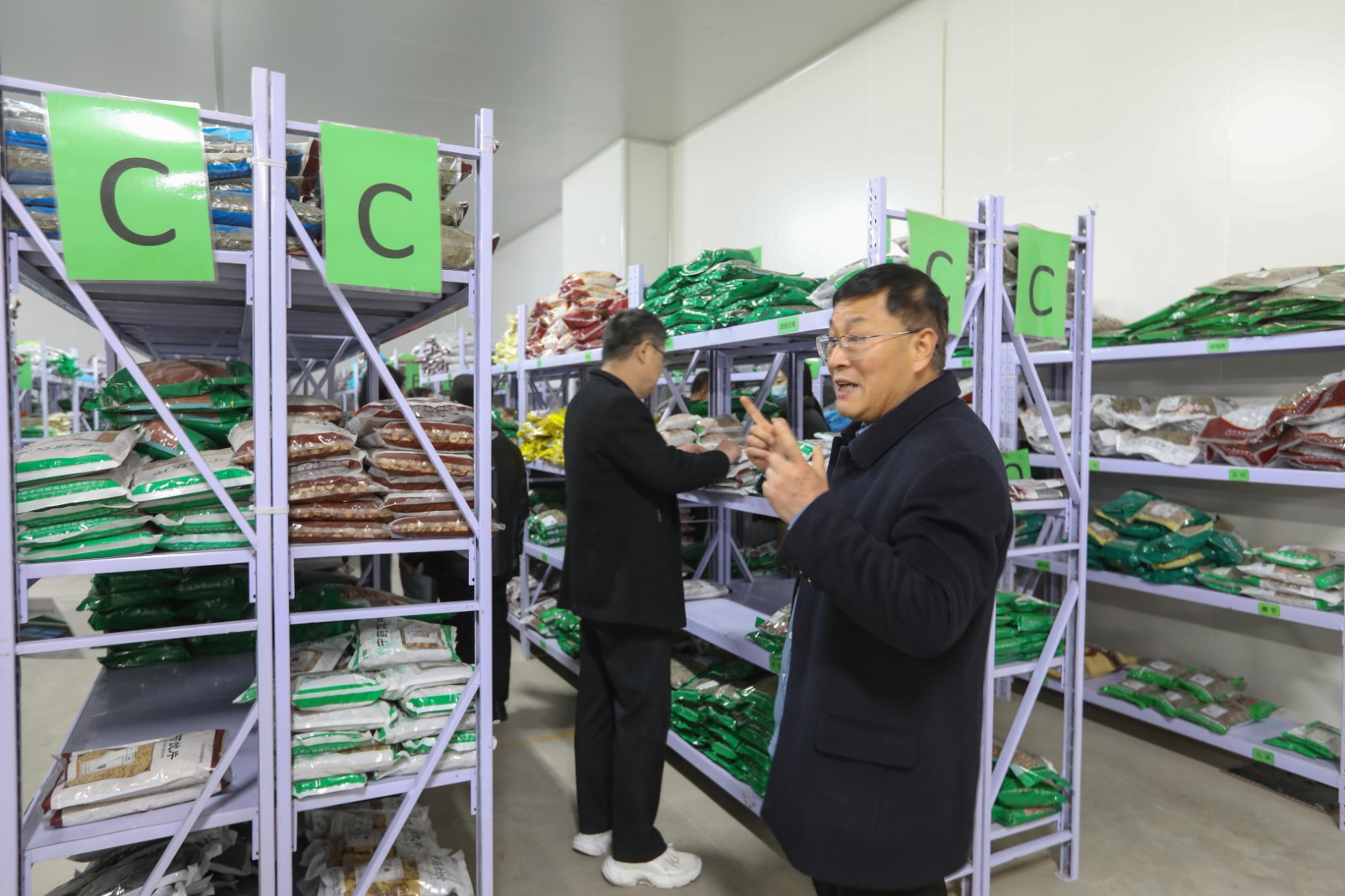 1773640089565960.jpg 库房.jpg